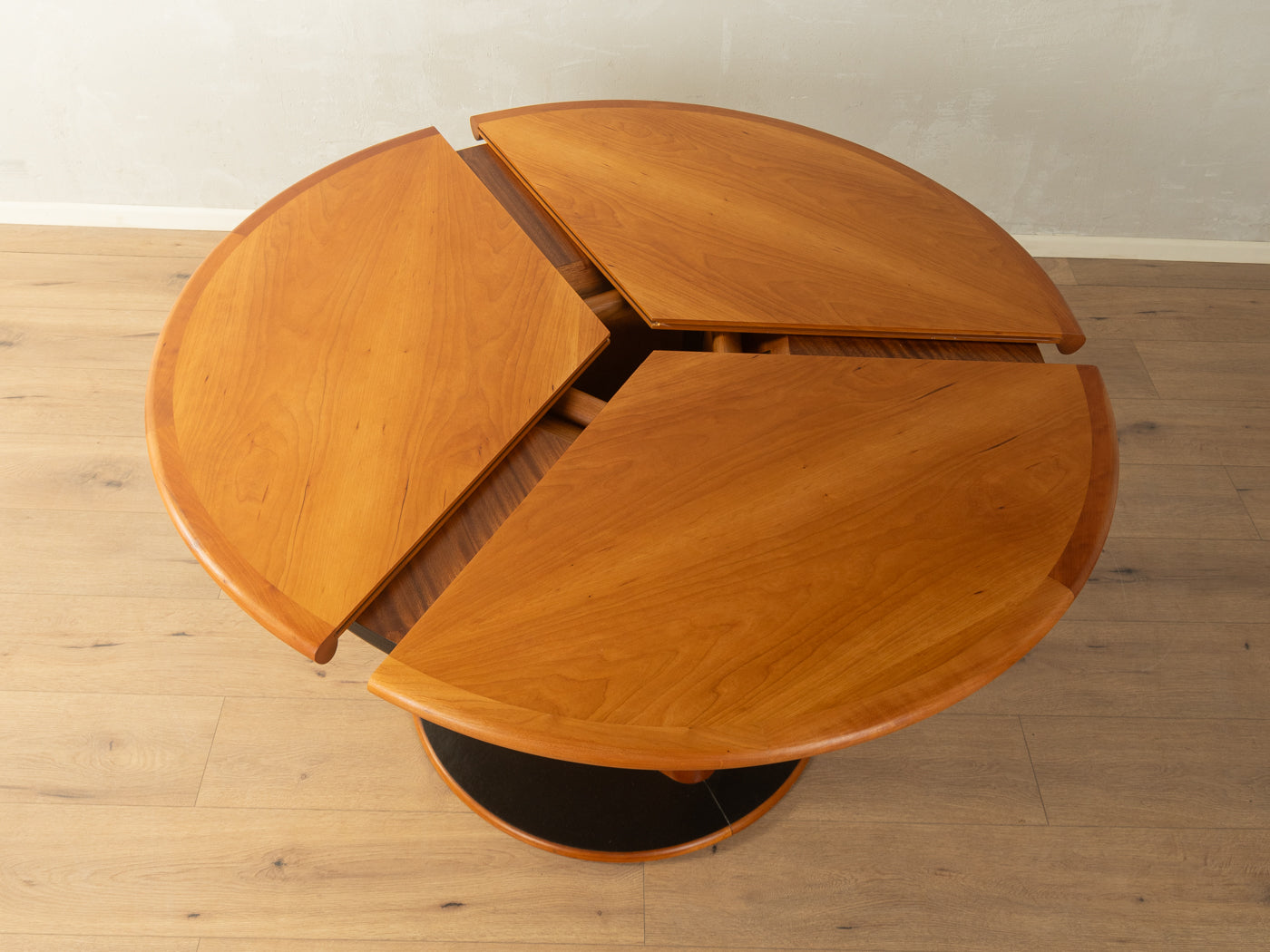Nordhaven Extendable Dining Table