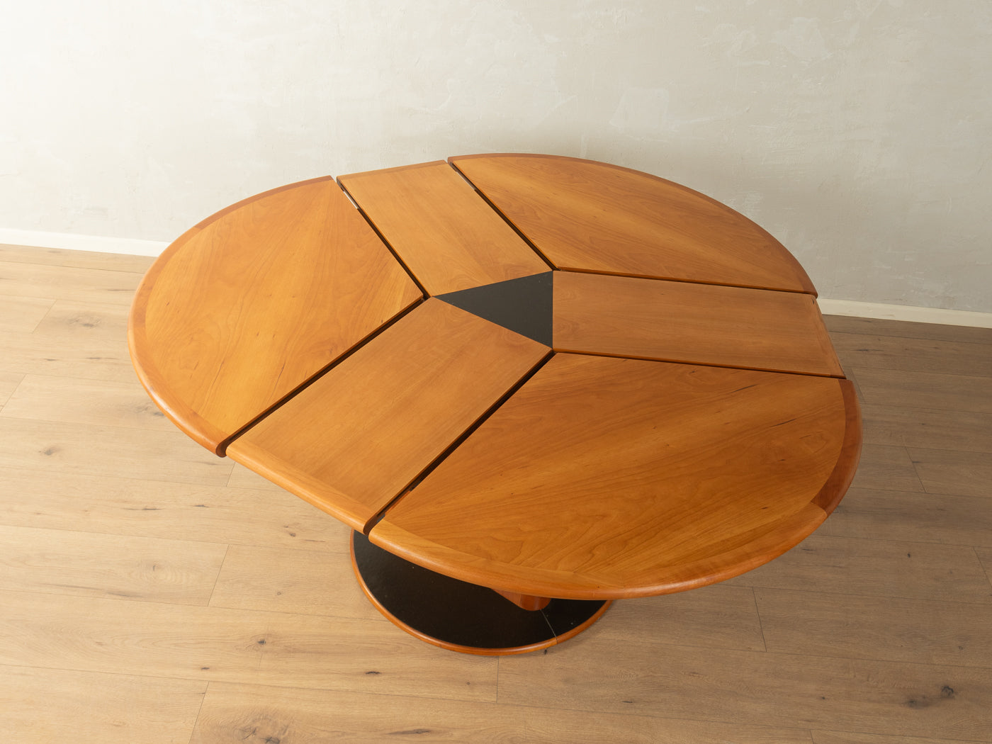 Nordhaven Extendable Dining Table
