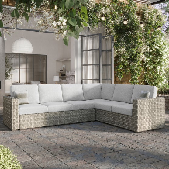 LoungeVista 3-Piece Sectional