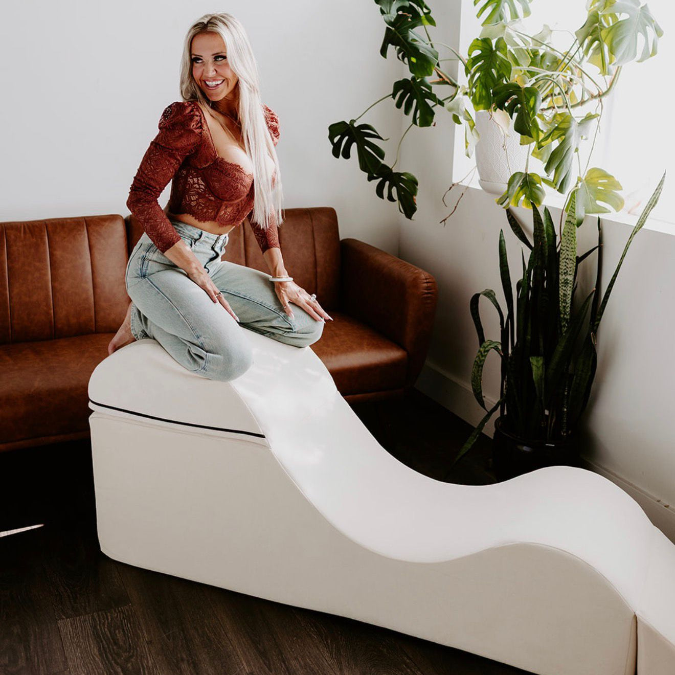PartnerMate Convertible Chaise